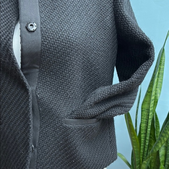 Vince Versatile Black Women's Jacket. Size 8 - Picture 4 of 8